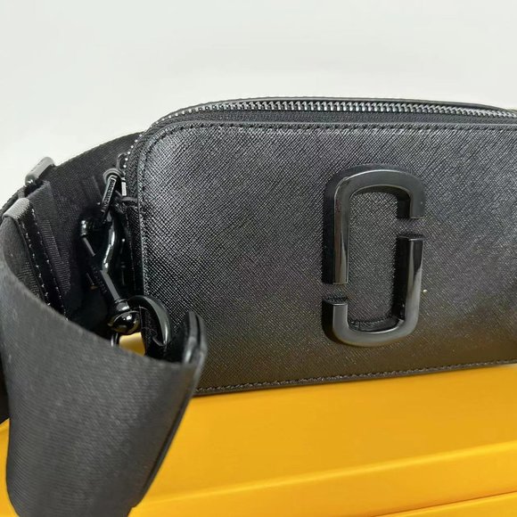 Marc Jacobs SNAPSHOT Crossbody Bag Pink Rose - Picture 2 of 4